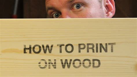 How to Print on Wood with Inkjet Printer: A Detailed Exploration